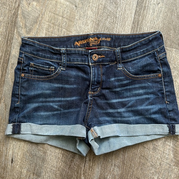 Arizona Jean Shorts - Picture 1 of 3